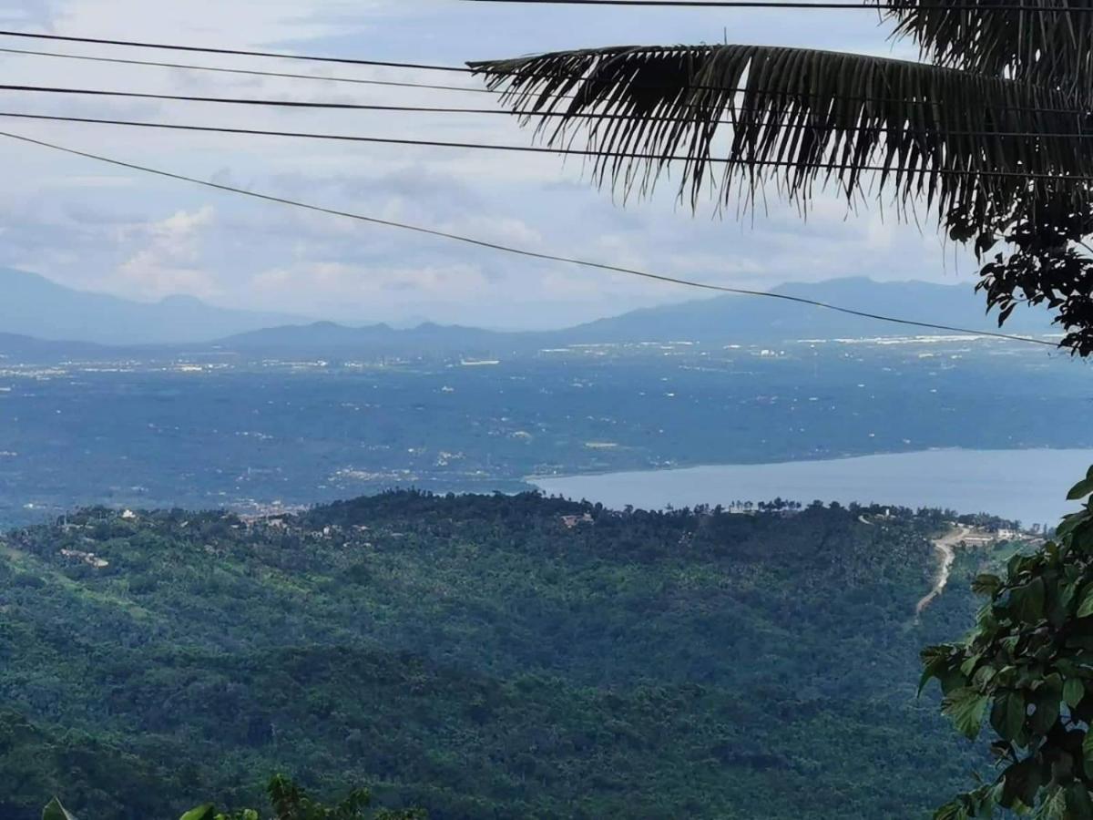 Country Bug Inn Tagaytay City Extérieur photo